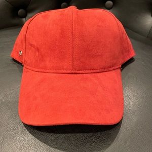 Steve Madden red Faux-Suede cap with logo